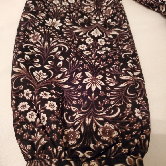 Selling Women's Floral Print Brown & White Dress/Top With Pockets - Picture 8 of 10